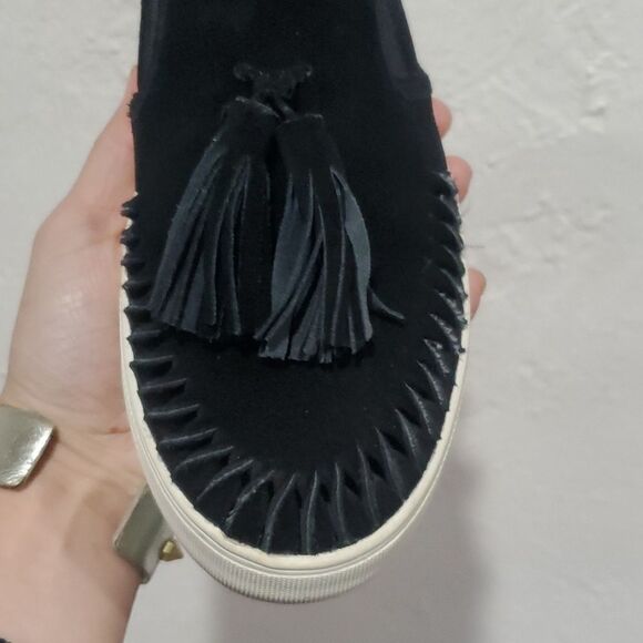 J/Slides Aztec Fashion Sneaker in Black Suede Size 7.5 - Picture 9 of 13